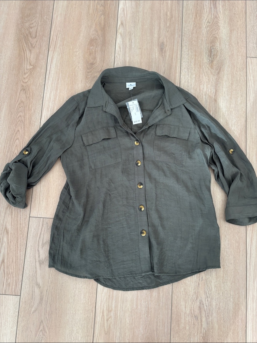 NWT Dressbarn Button Down Shirt